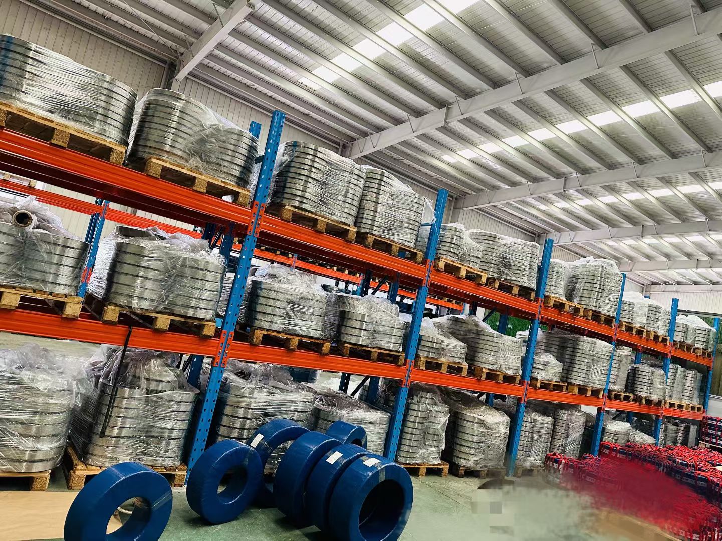 Warehouse bearing inventory view